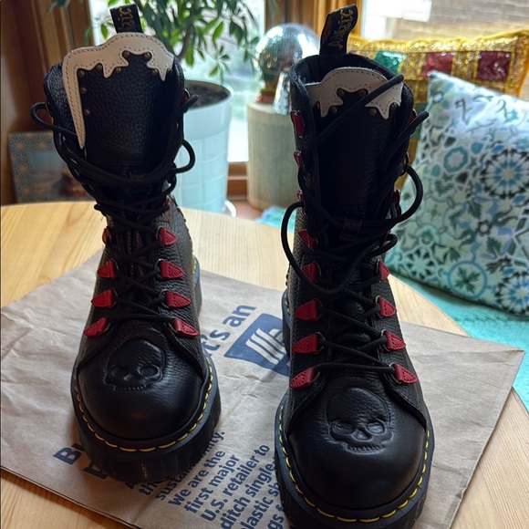 Dr. Martens Black and Red Combat Boots with Floral Embroidery - Picture 4 of 5